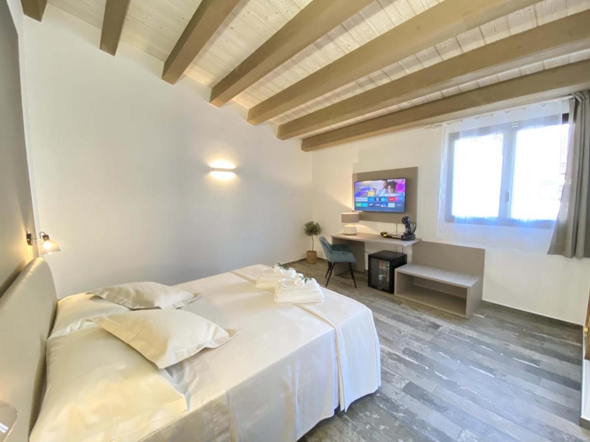 L'Ulivo Comfort Rooms Terrasini Εξωτερικό φωτογραφία